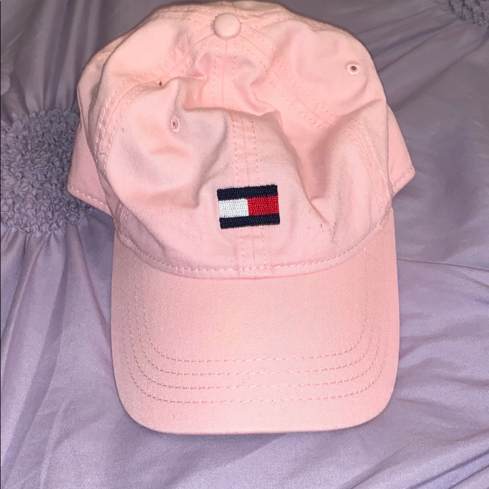 TH Hat